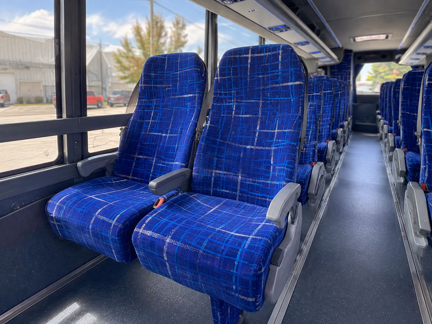 how the type of bus changes the price in waterloo iowa