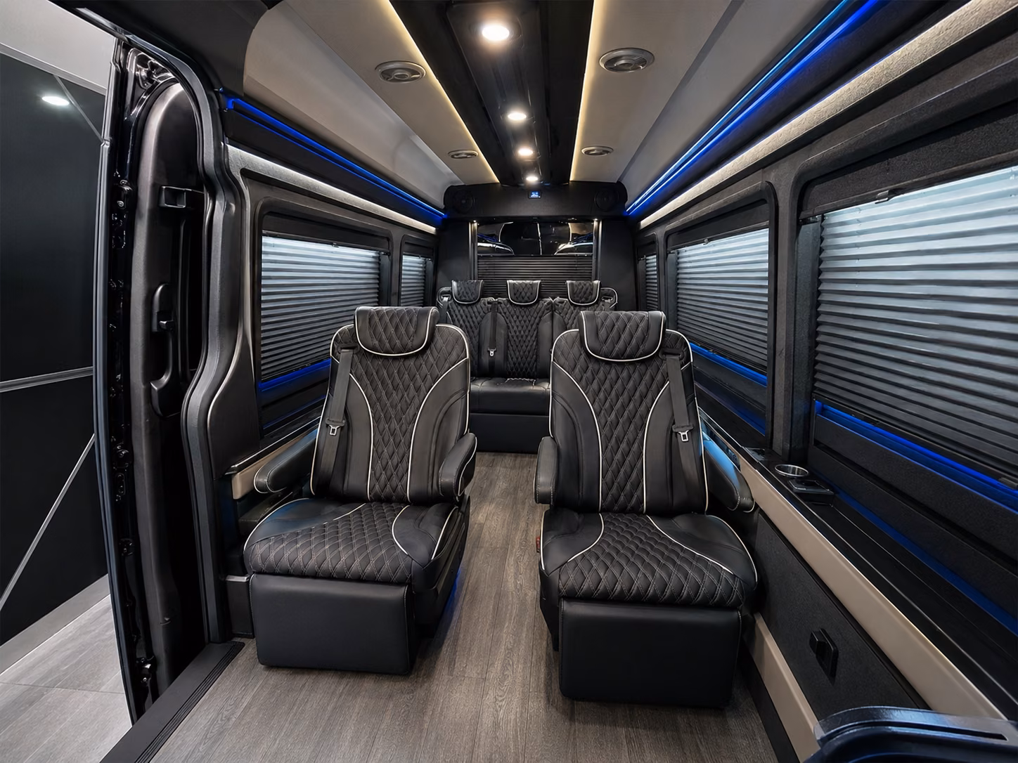 long distance bus rentals to chicago o hare international airport ord